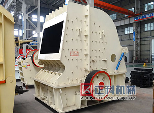 玄武岩高效反擊式大香蕉免费在线观看